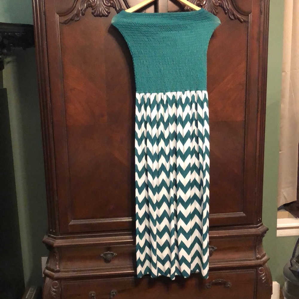 Tube top chevron pattern dress